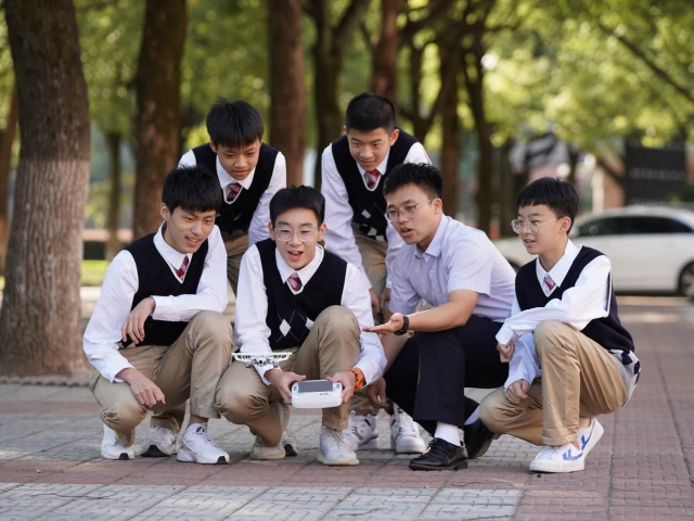 教师精神配图